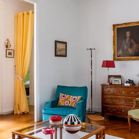 Veeve - Postcards From The Eiffel Tower Apartmán *