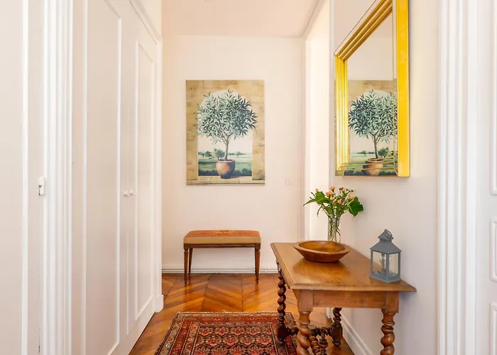 Apartament Veeve - Postcards From The Eiffel Tower *